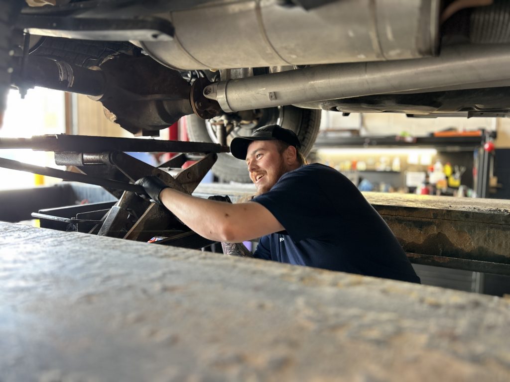 Vehicle Diagnostics Barrie | Roberts Complete Auto Care